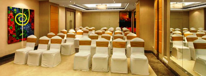 2534/The Asthan Sarovar Portico - New Delhi 07.jpg